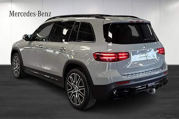 Mercedes-Benz Glb220 D 2026 photo 2