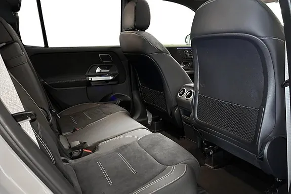 Mercedes-Benz Glb220 D 2026 photo 5