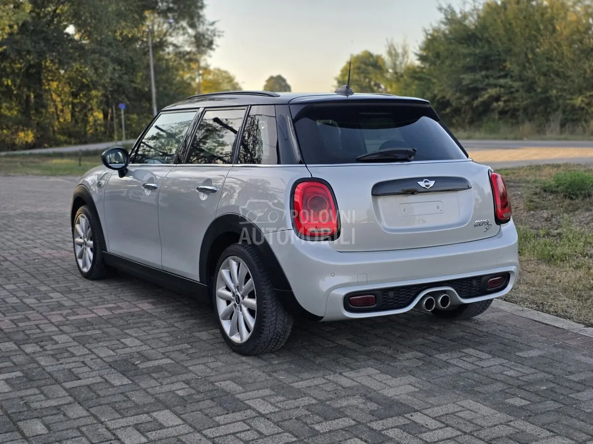 Mini Cooper S 2015 photo 4