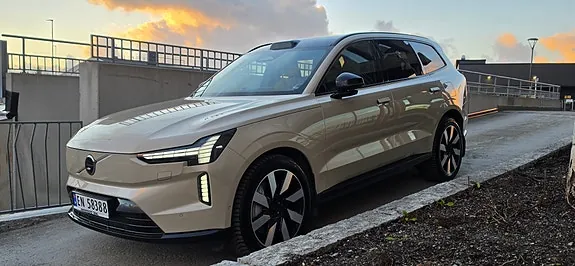 Volvo Ex90 2025 photo 5