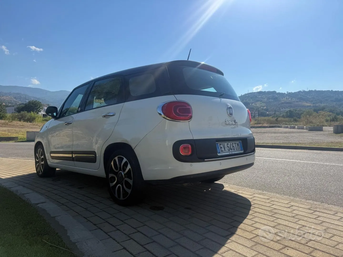 Fiat 500L 2014 photo 4