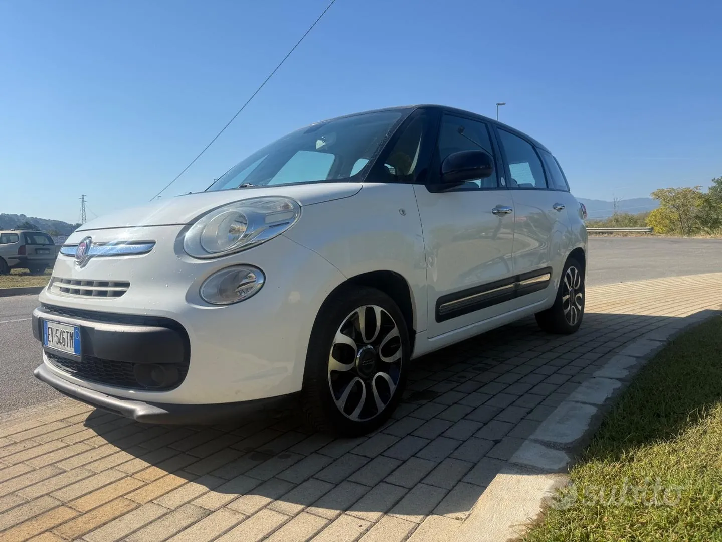 Fiat 500L 2014 photo 3