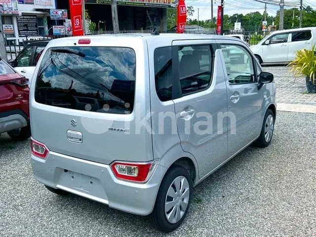 Suzuki Wagon R 2025 photo 2