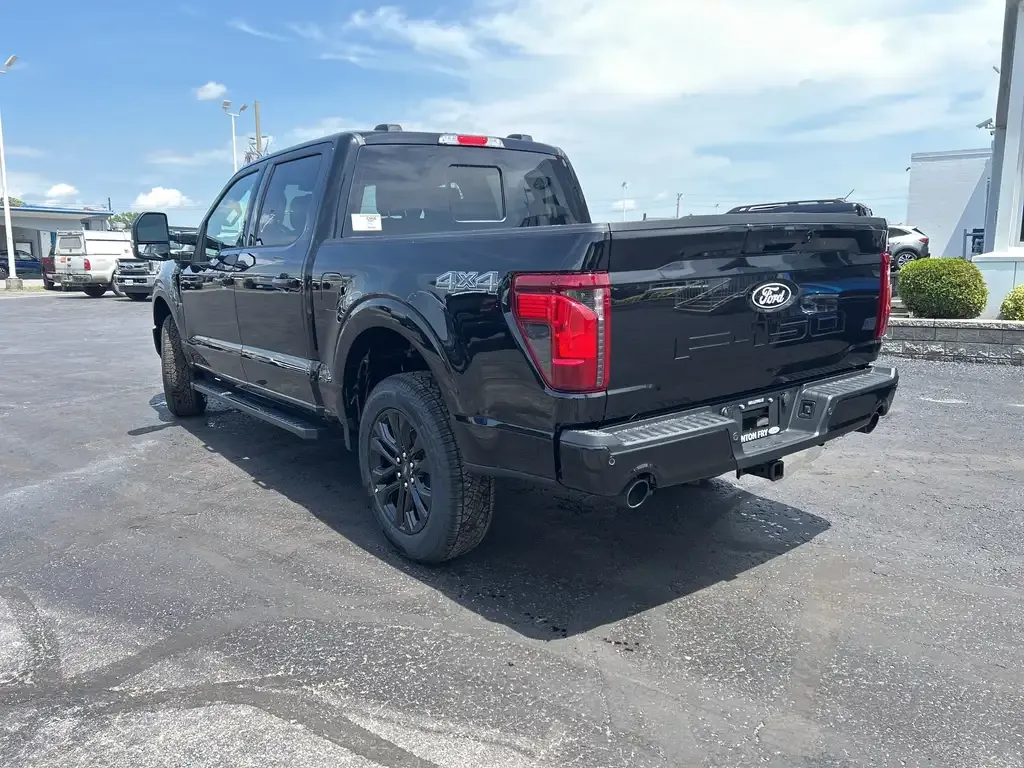 Ford F-150 2026 photo 3