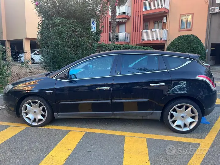 Lancia Delta 2009 photo 4