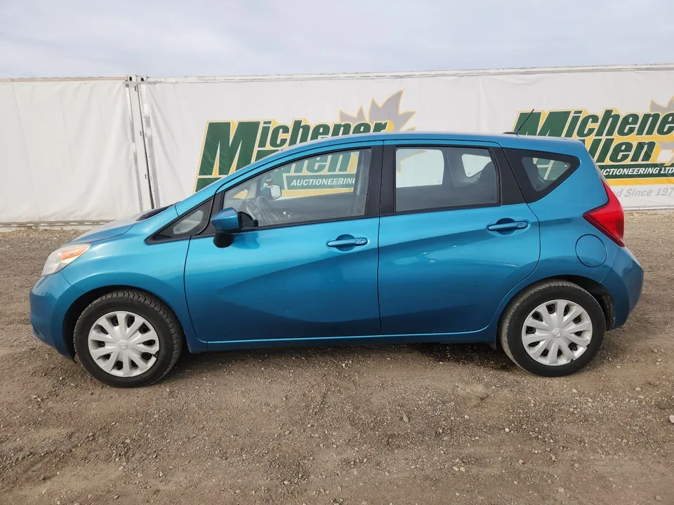 Nissan Versa Note 2015 photo 5