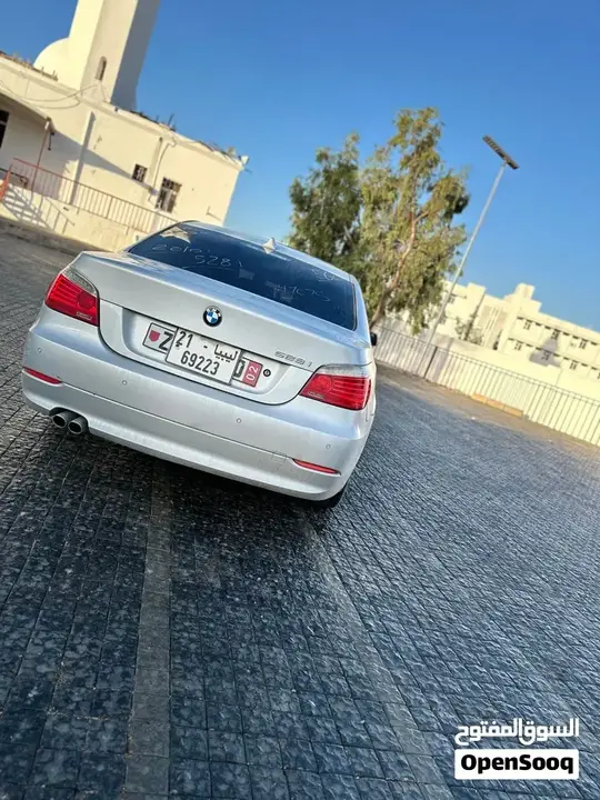 BMW 5 Series 2009 photo 2