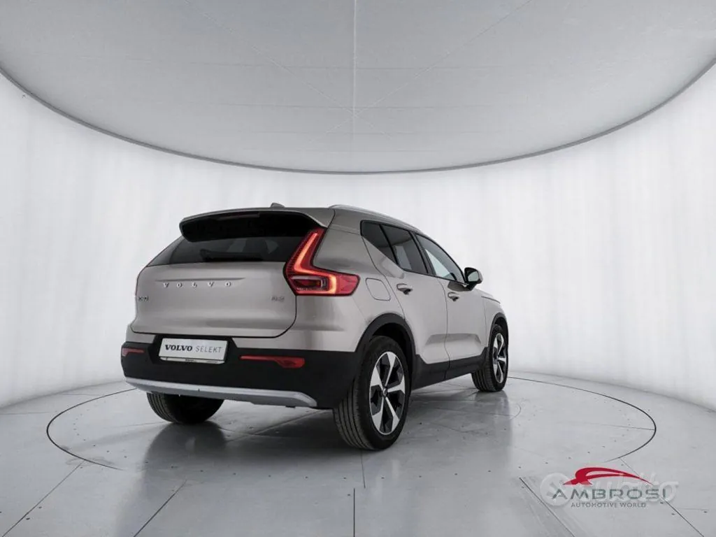 Volvo Xc40 2023 photo 3