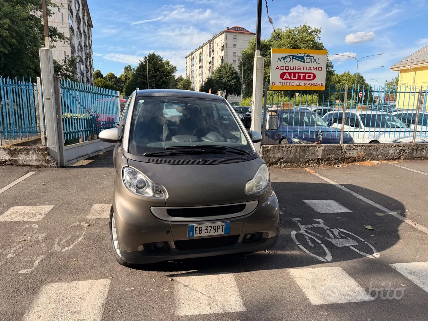 Smart Fortwo 2010 photo 2