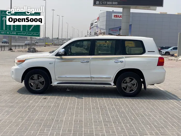 Toyota Land Cruiser 2014 photo 4