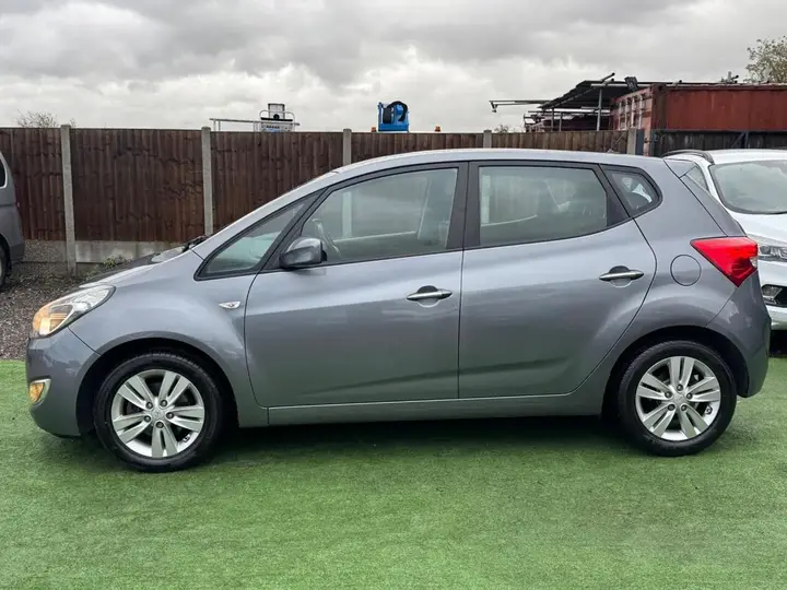 Hyundai Ix20 2015 photo 5