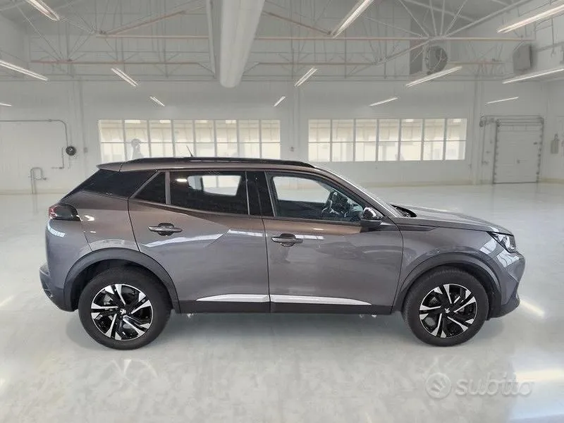 Peugeot 2008 2022 photo 3