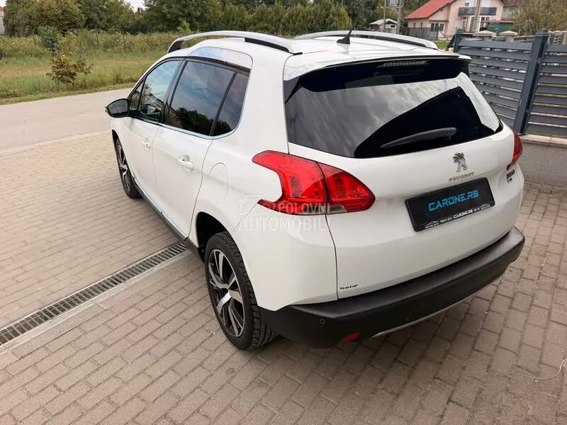 Peugeot 2008 2015 photo 4