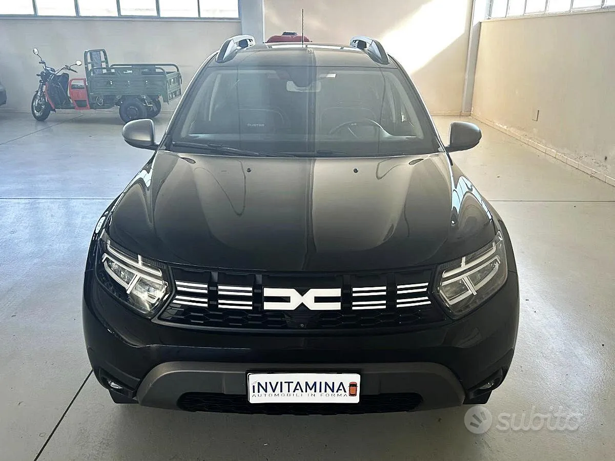 Dacia Duster 2023 photo 2