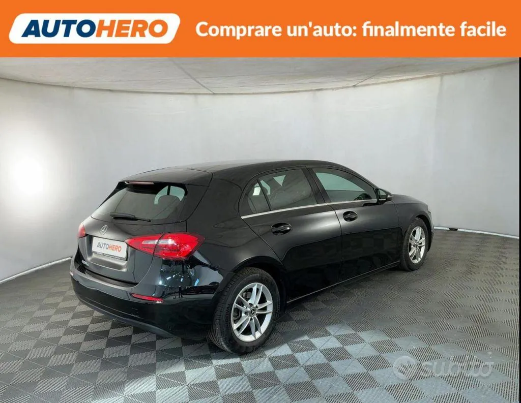 Mercedes-Benz A180 2019 photo 5
