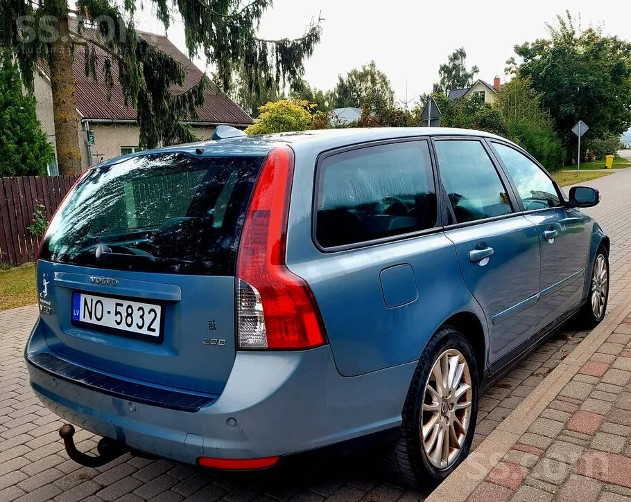 Volvo V50 2008 photo 4