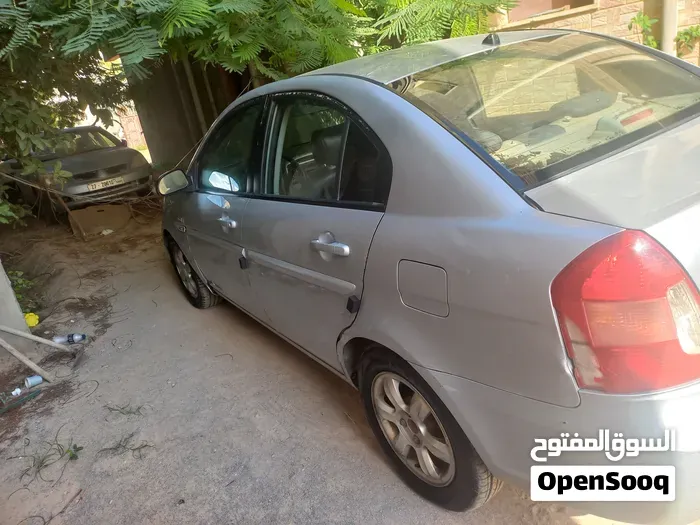 Hyundai Verna 2008 photo 3