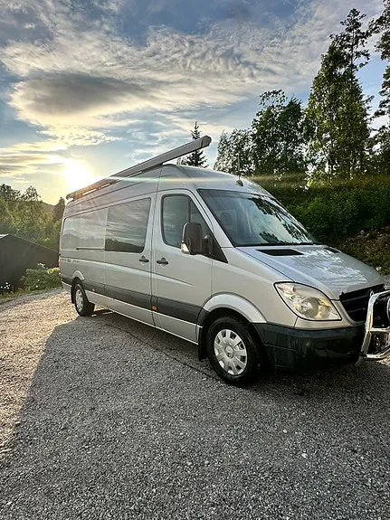Mercedes-Benz Sprinter 318