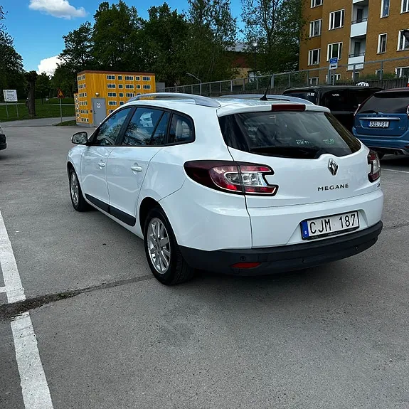 Renault Megane Iii 2011 photo 4