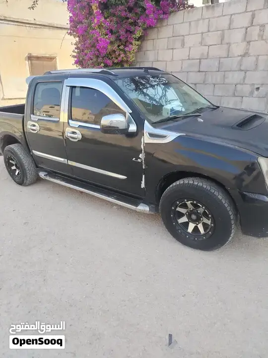 Isuzu D-Max 2009 photo 3