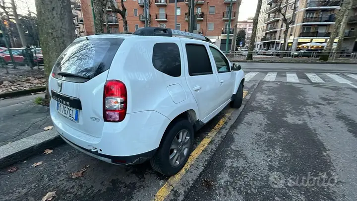 Dacia Duster 2017 photo 2