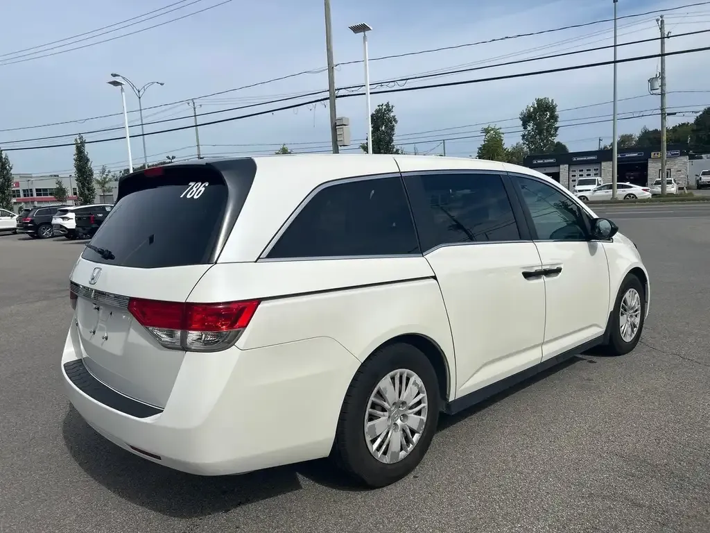 Honda Odyssey 2016 photo 5