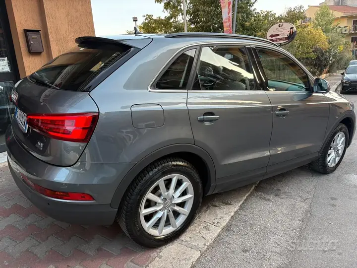 Audi Q3 2016 photo 4