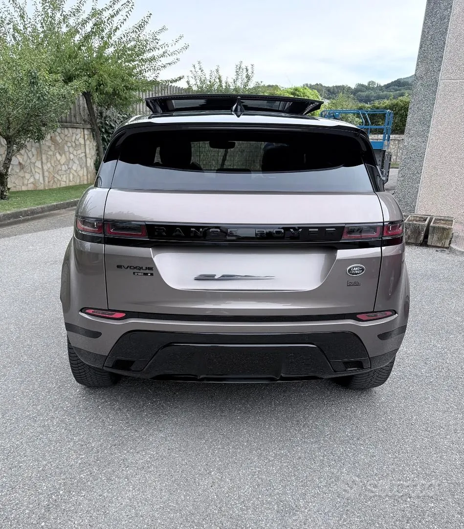 Land Rover Range Rover Evoque 2020 photo 3
