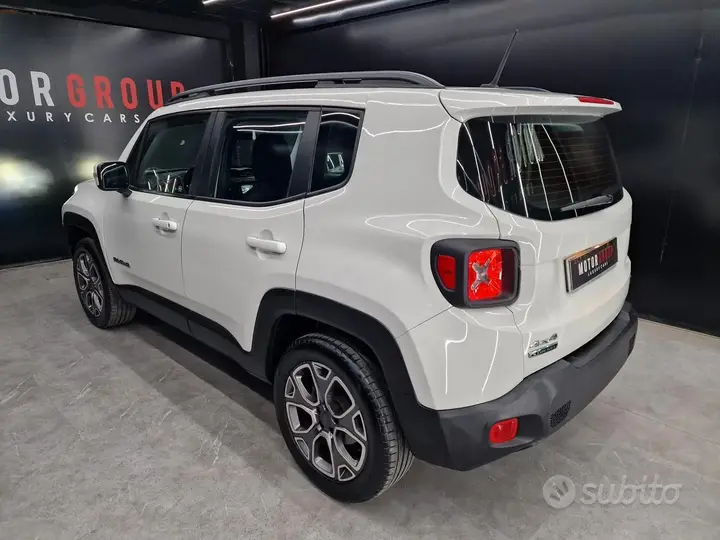 Jeep Renegade 2015 photo 5