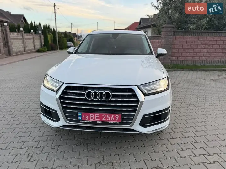 Audi Q7