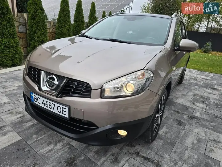 Nissan Qashqai+2 2012 photo 3
