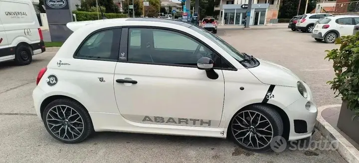 Fiat 500 Abarth 2014 photo 4
