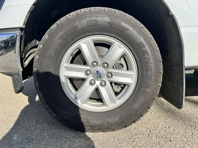 Ford F-150 2023 photo 3