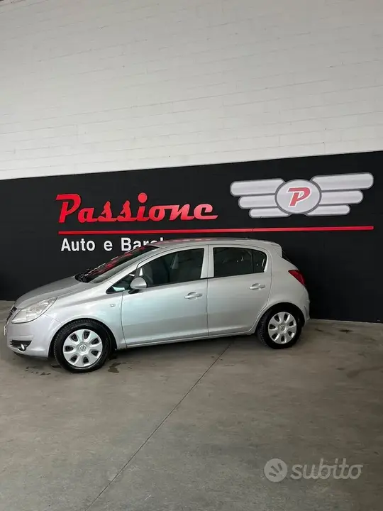 Opel Corsa 2009 photo 2