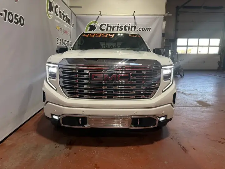 GMC Sierra 1500 2023 photo 2
