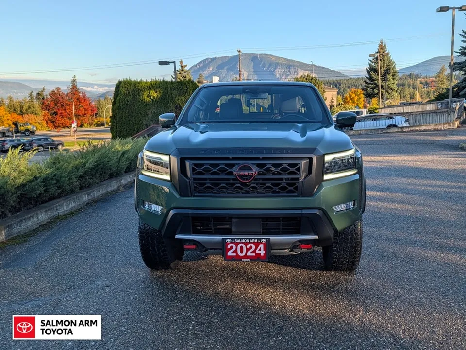 Nissan Frontier 2024 photo 2