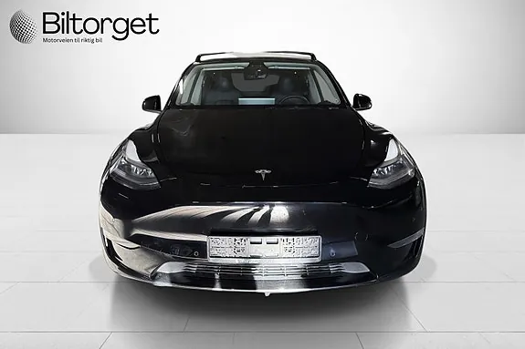 Tesla Model Y 2021 photo 2