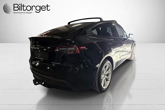 Tesla Model Y 2021 photo 5