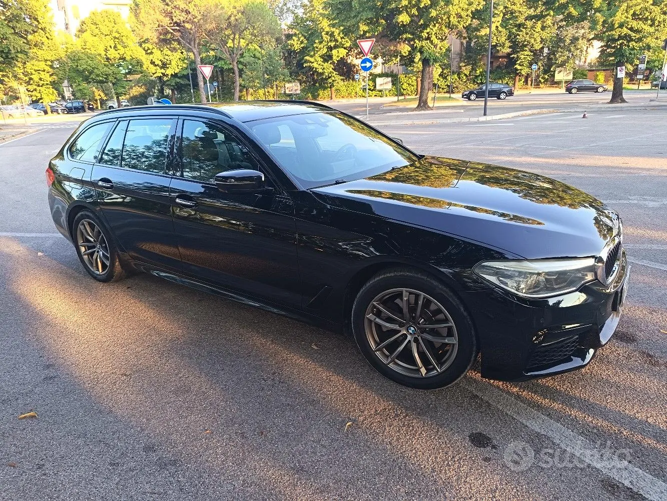 BMW 5 Series 2019 photo 5