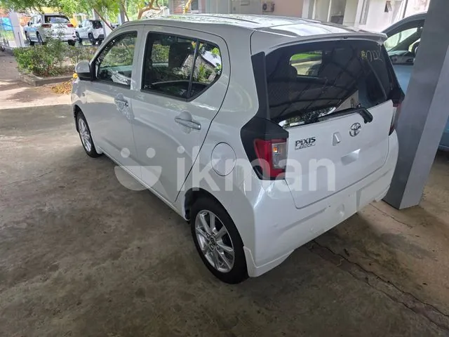 Toyota Pixis 2025 photo 3