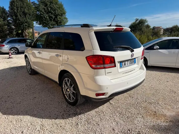 Fiat Freemont 2014 photo 3
