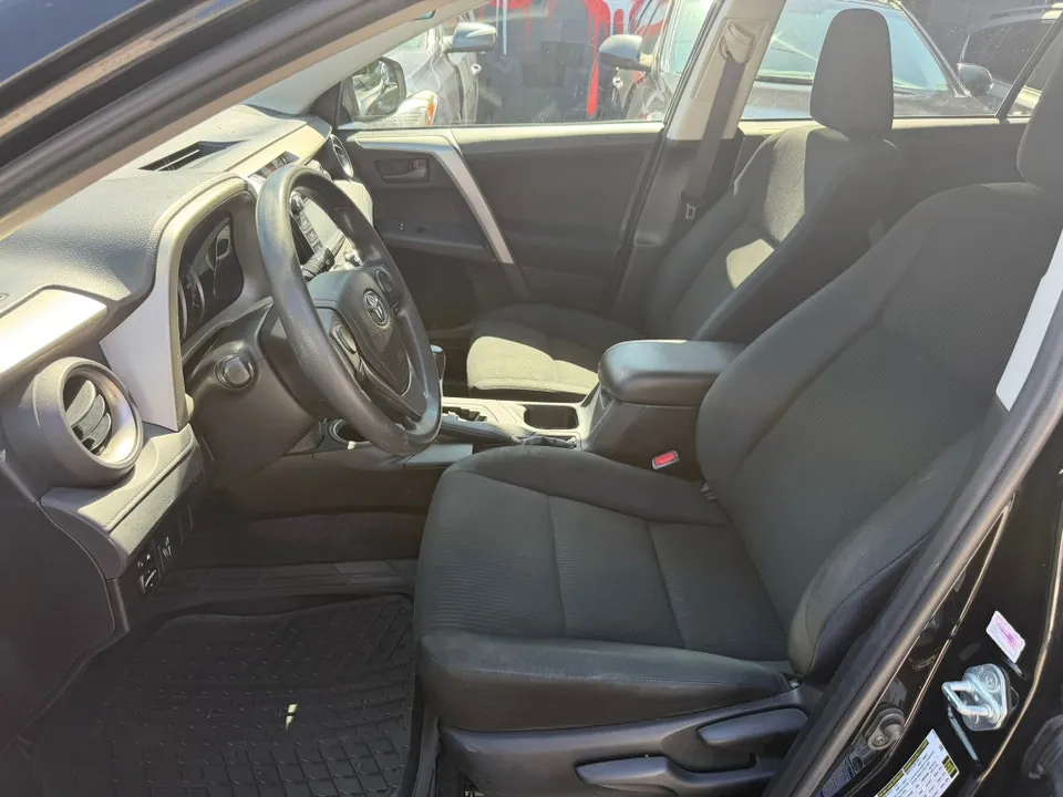 Toyota Rav4 2016 photo 4