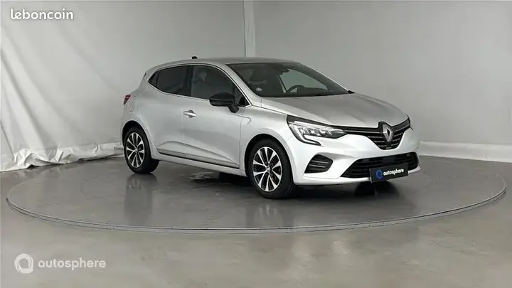 Renault Clio 2023 photo 3