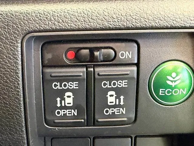 Honda Odyssey 2013 photo 5