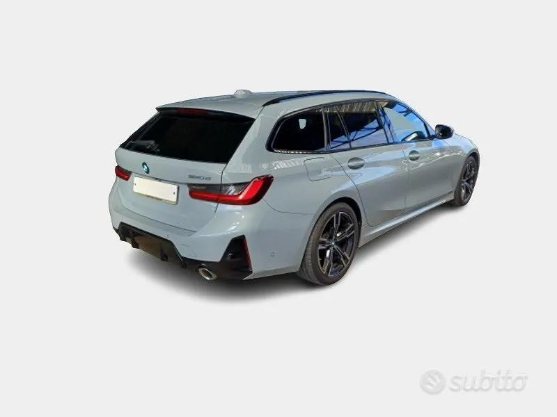 BMW 320I 2022 photo 4