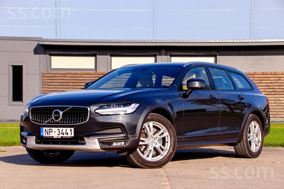 Volvo V90