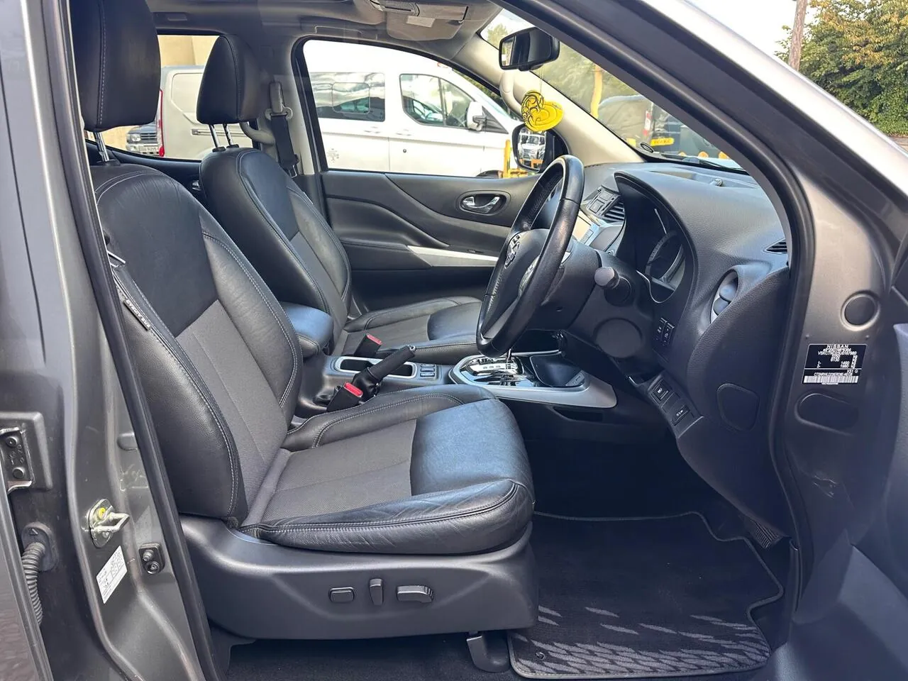 Nissan Navara 2021 photo 5