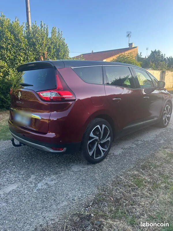 Renault Grand Scenic 2019 photo 3
