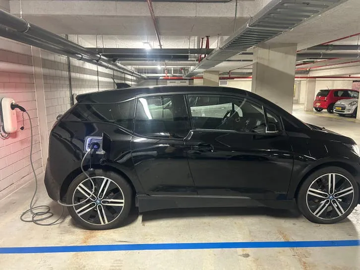 BMW I3 2015 photo 2