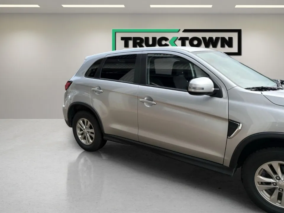 Mitsubishi Rvr 2024 photo 5